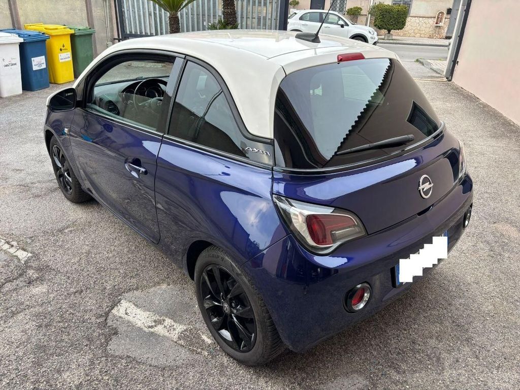 Opel Adam