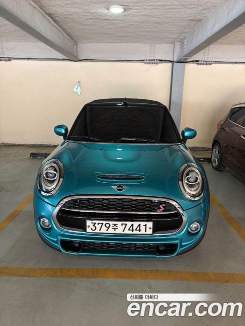 Mini Cooper Convertible