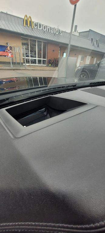 BMW 730