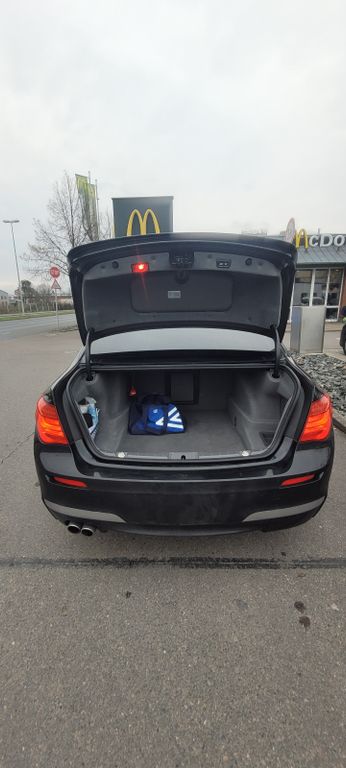 BMW 730