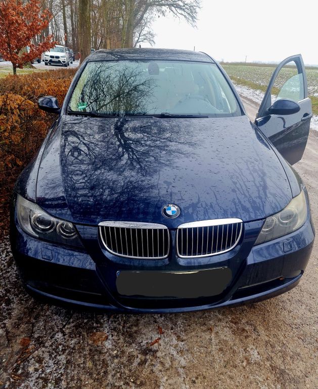 BMW 325