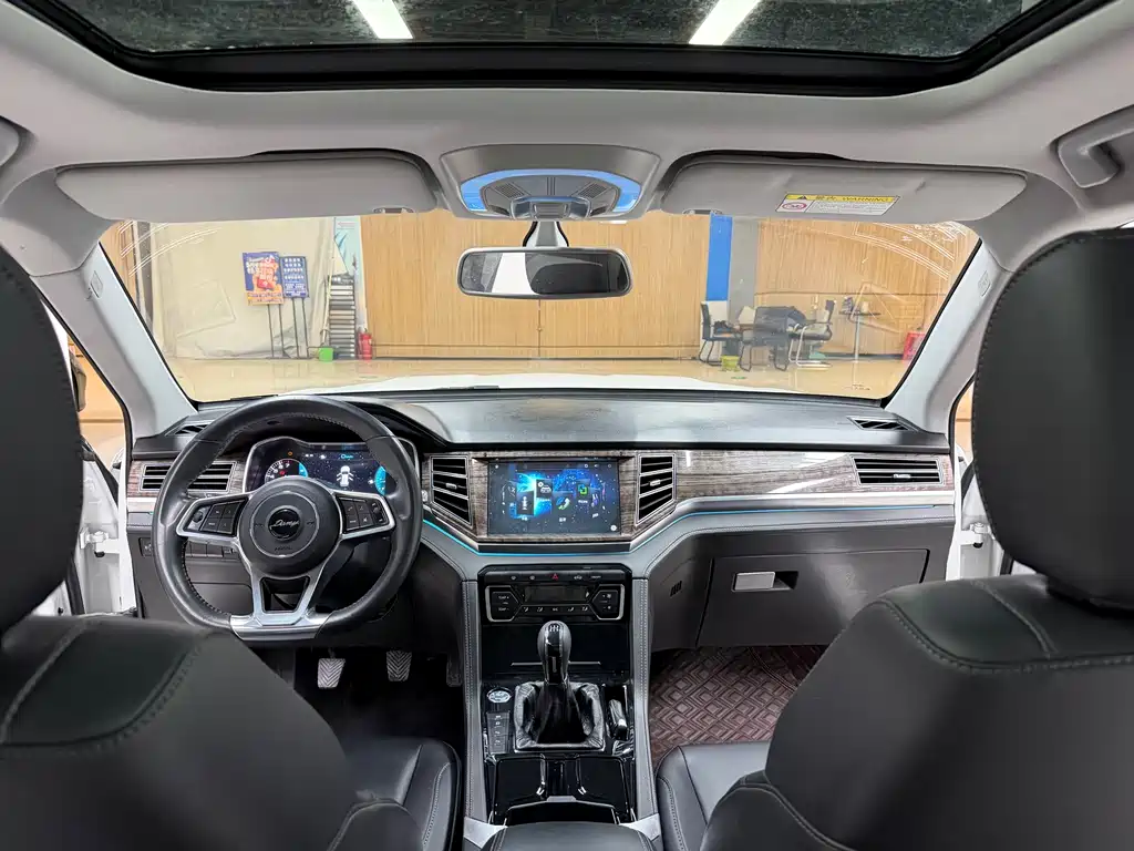 Zotye X7
