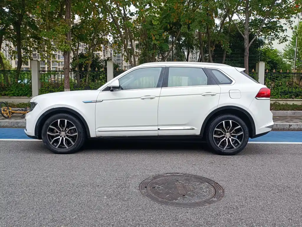 Zotye X7