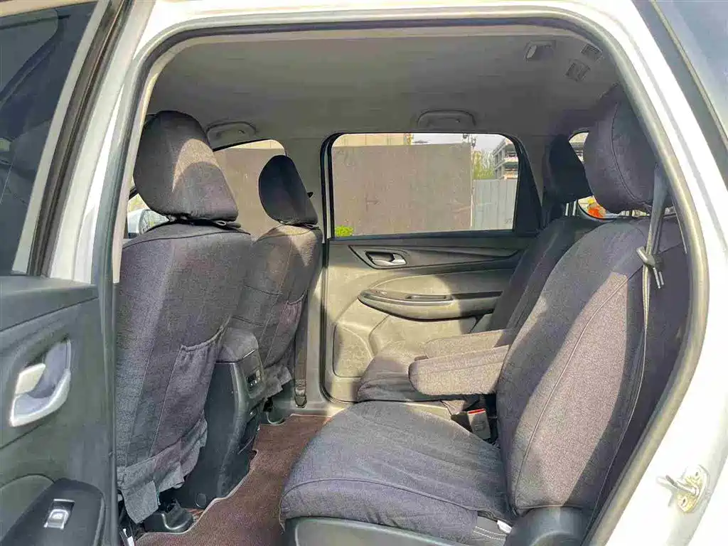 Baojun 730