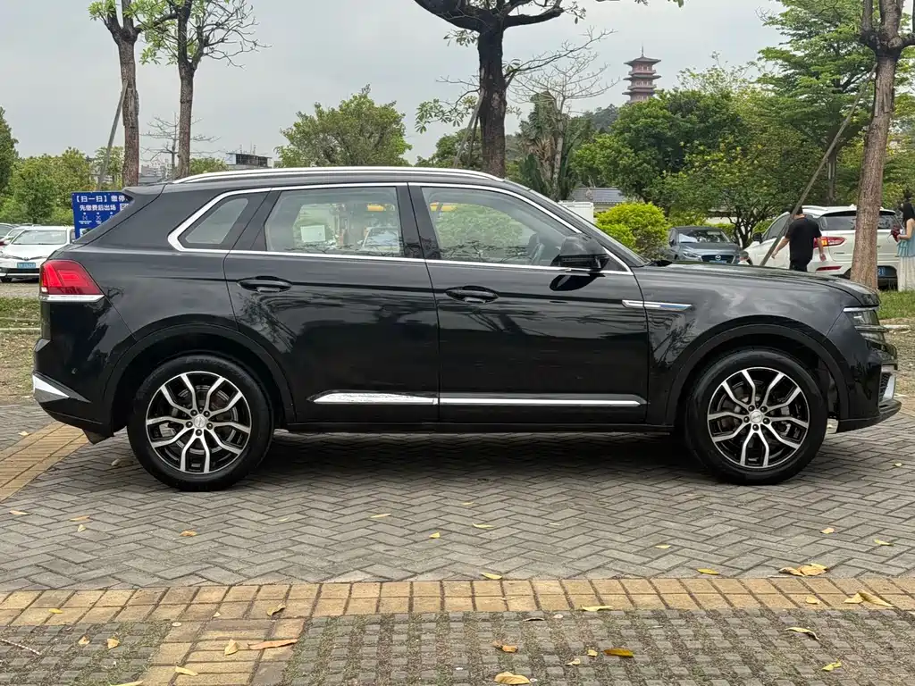 Zotye X7