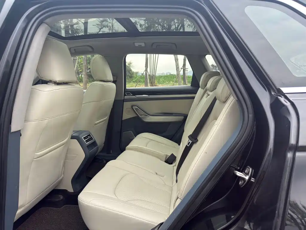 Zotye X7