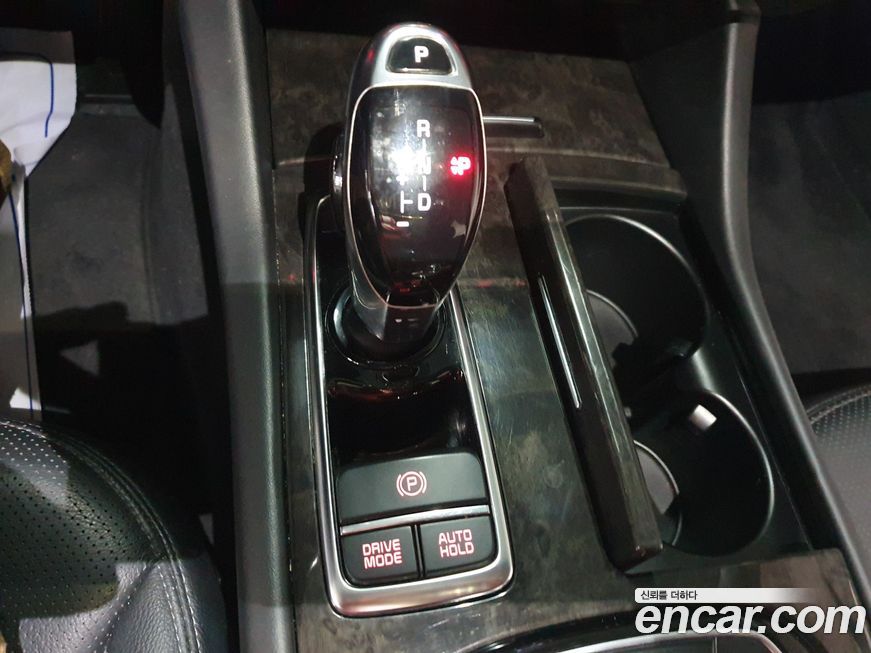 Kia K9