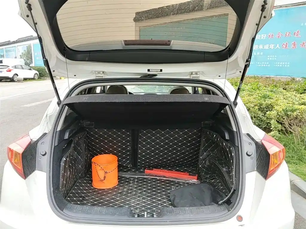 Changan Eado XT