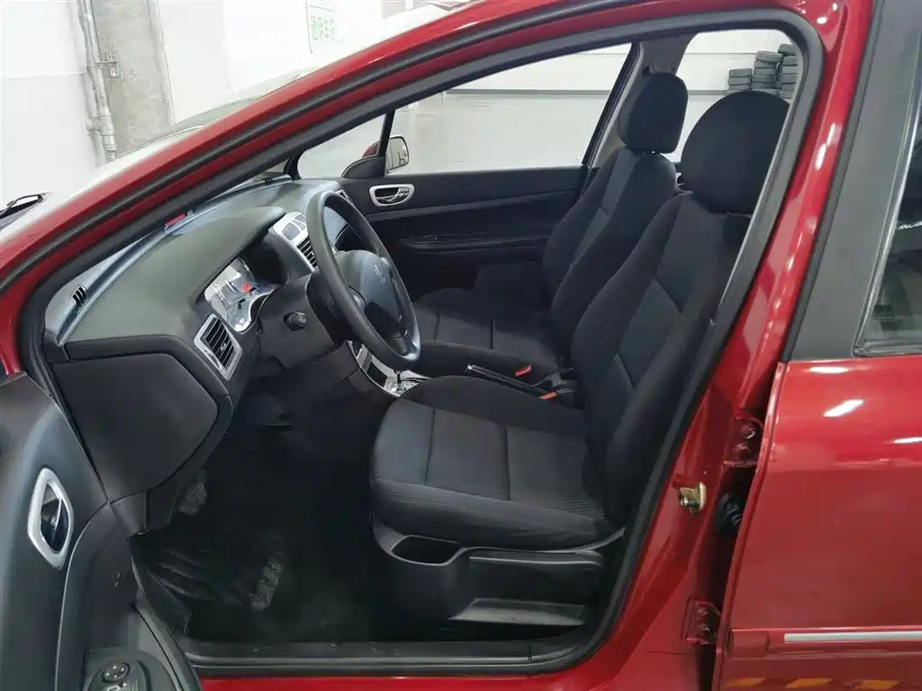 Peugeot 307