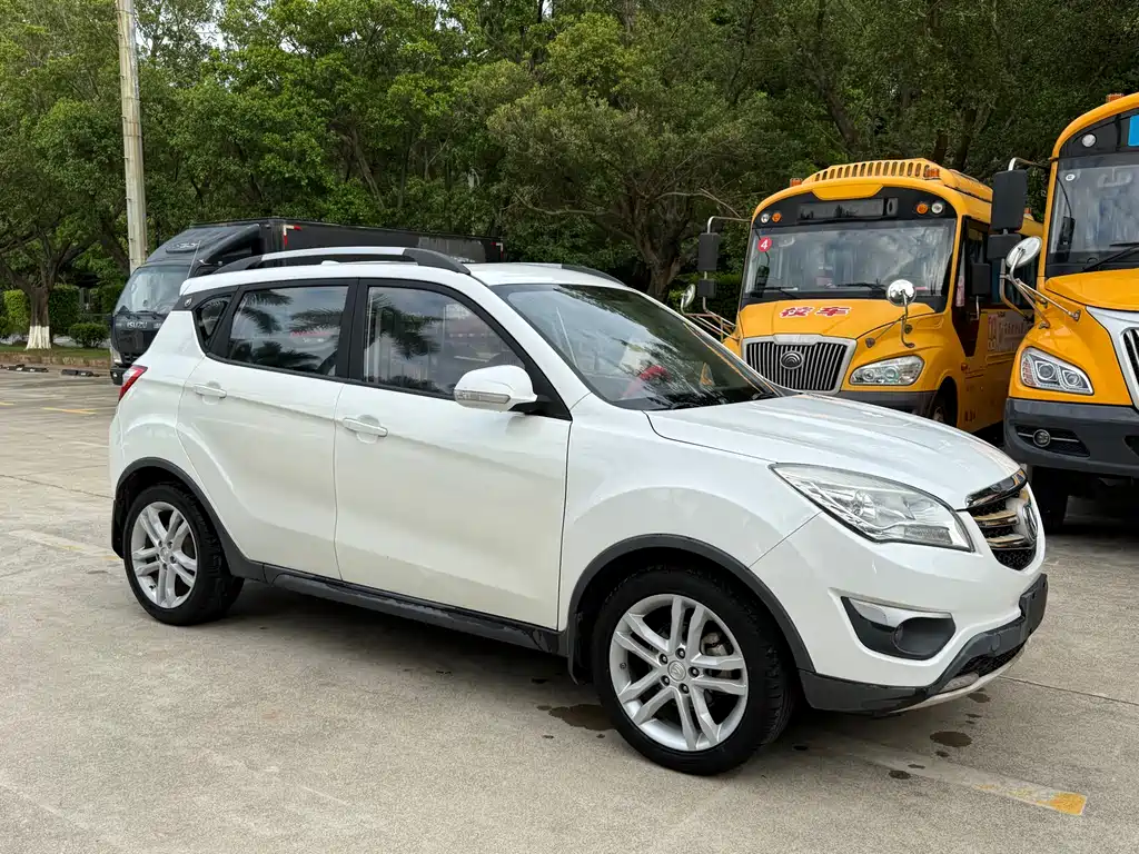 Changan CS35