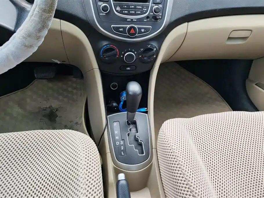 Hyundai Verna