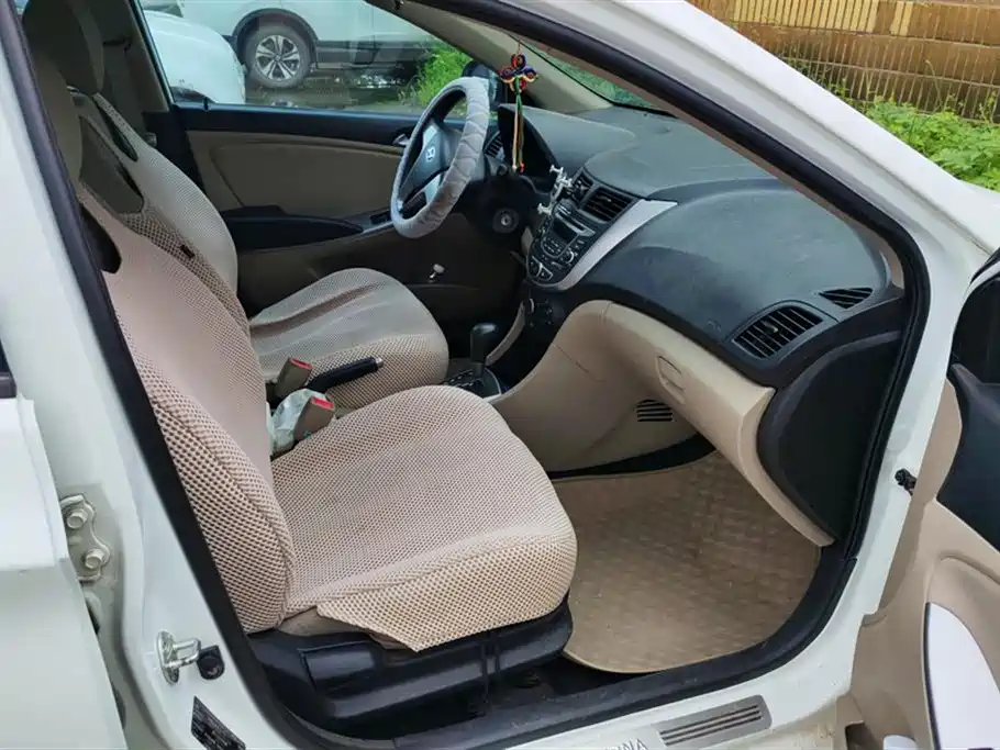 Hyundai Verna