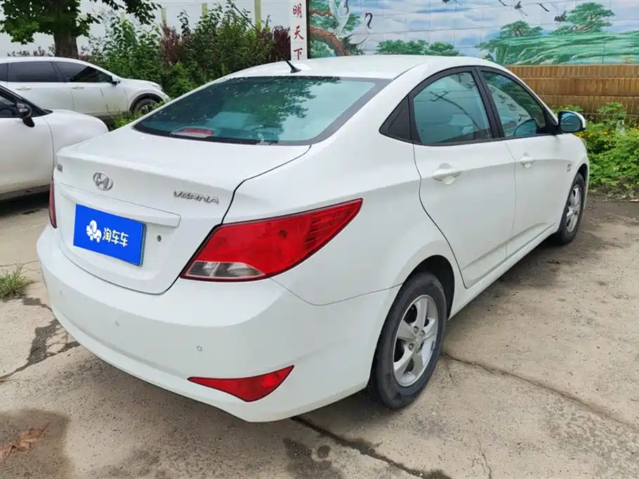 Hyundai Verna