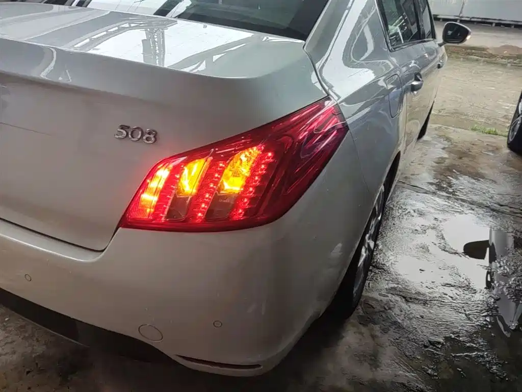 Peugeot 508