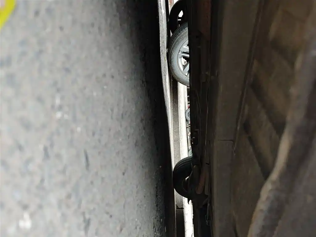Peugeot 301