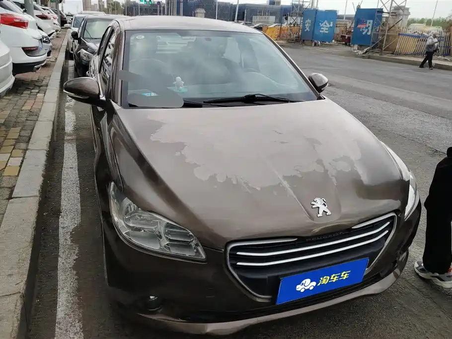 Peugeot 301