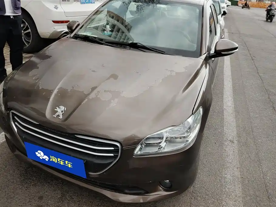 Peugeot 301