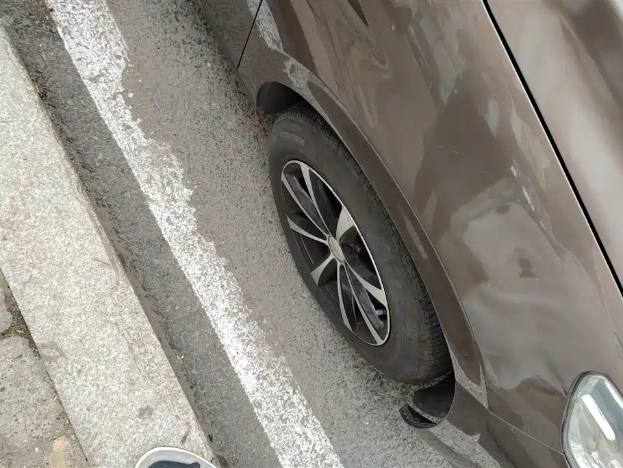 Peugeot 301