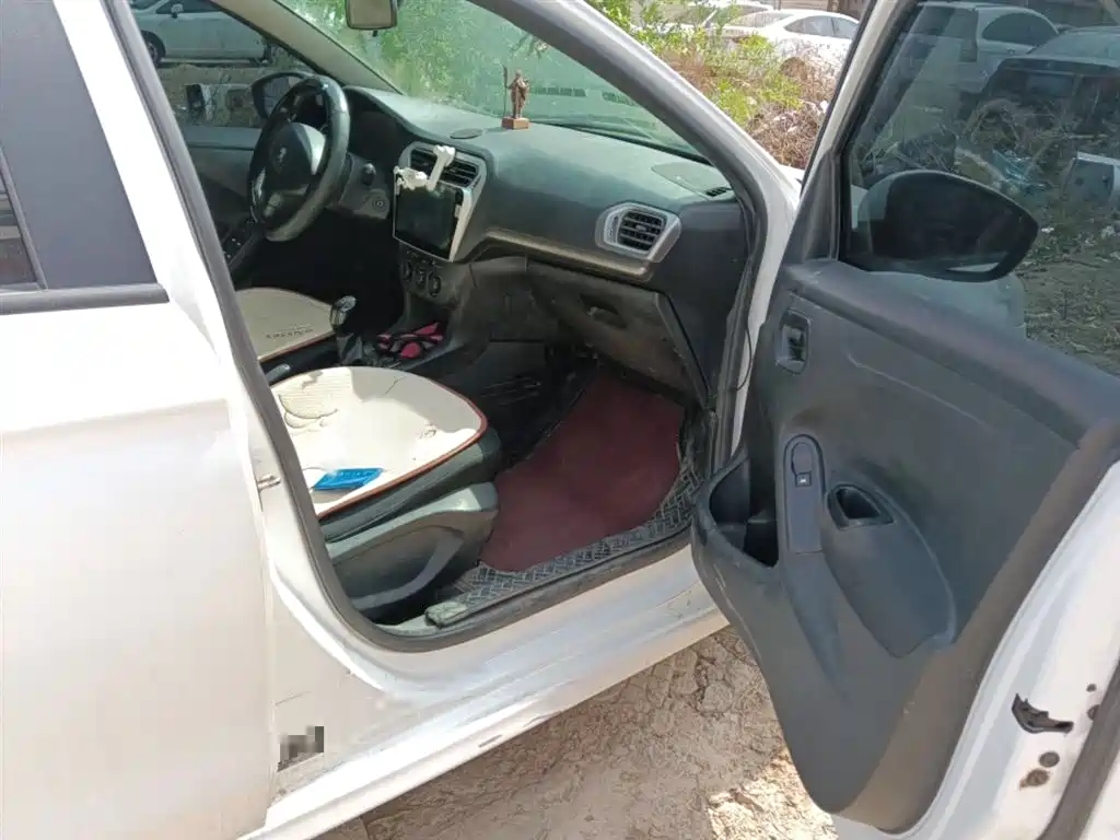 Peugeot 301