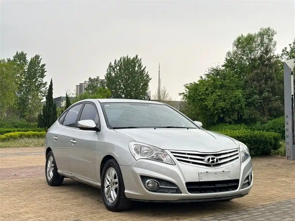 Hyundai Elantra