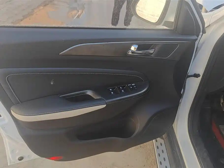 Changan CS35