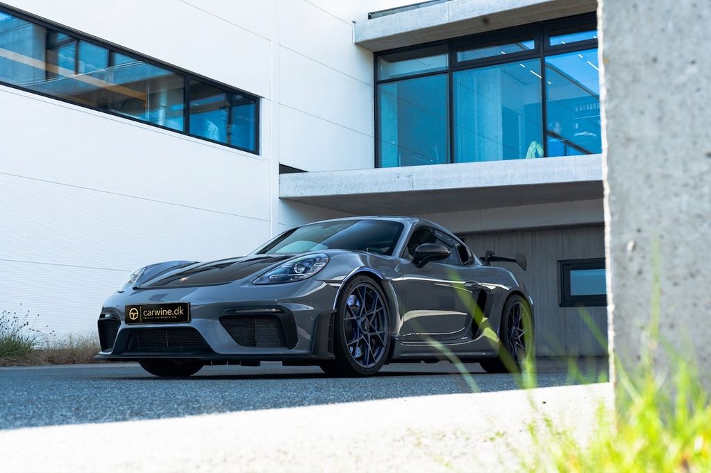 Porsche Cayman
