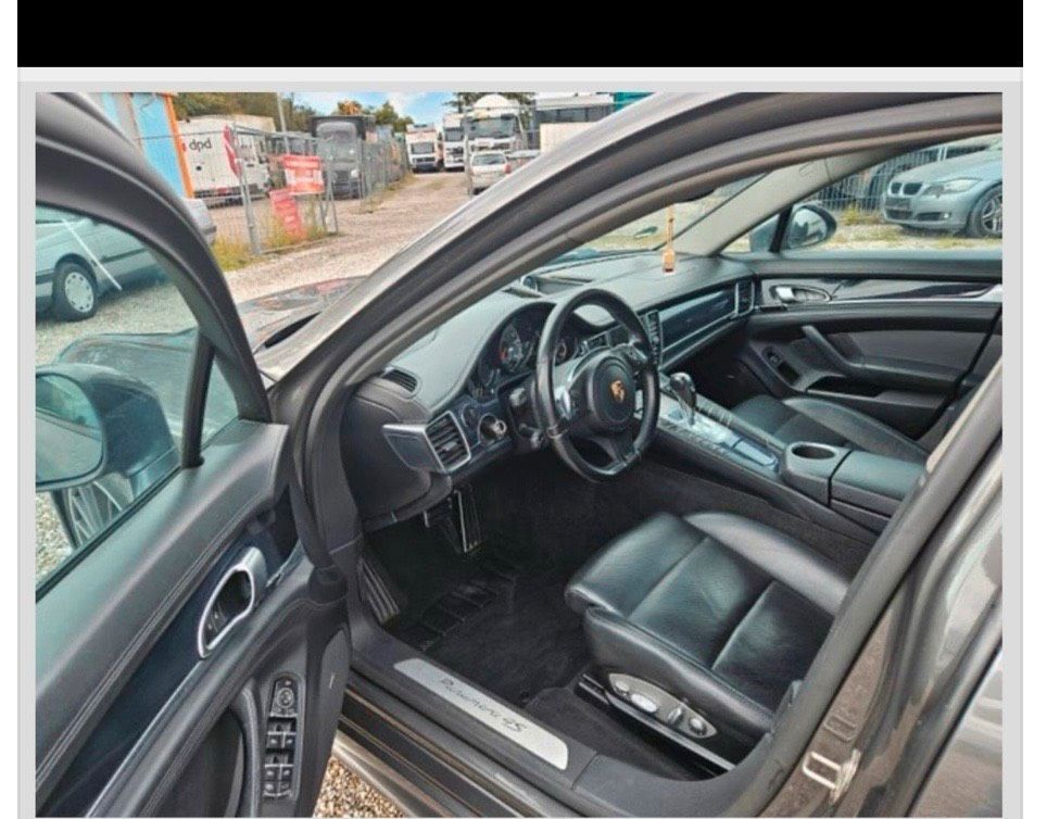 Porsche Panamera