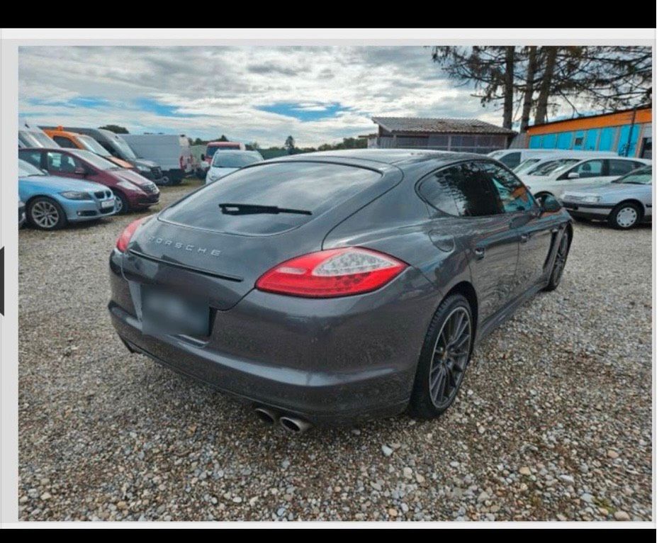 Porsche Panamera