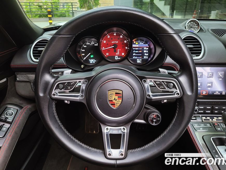 Porsche 718