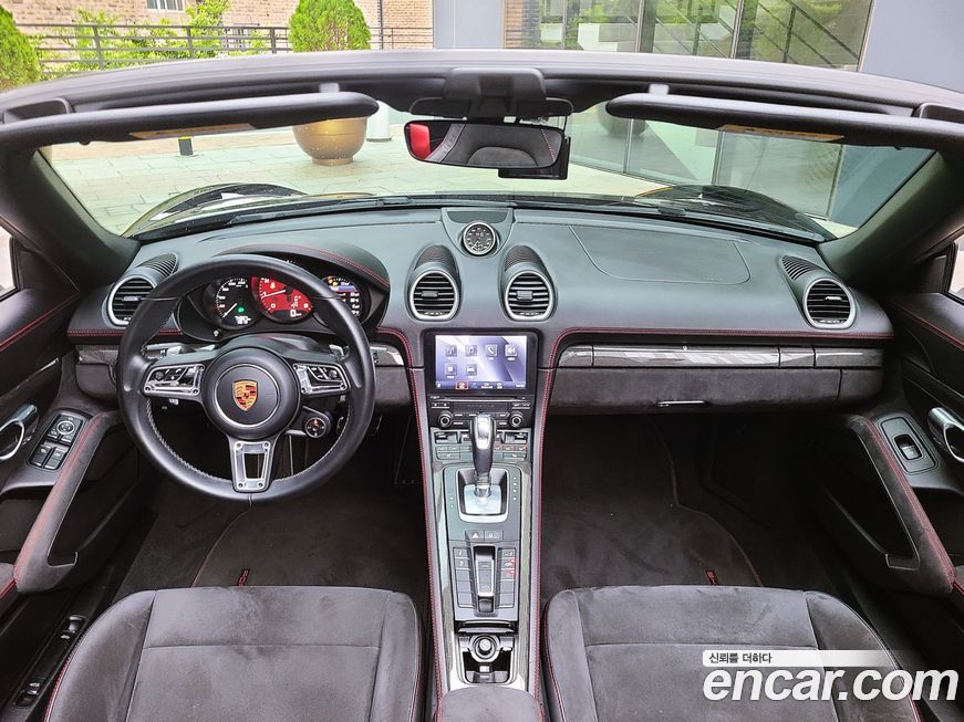 Porsche 718