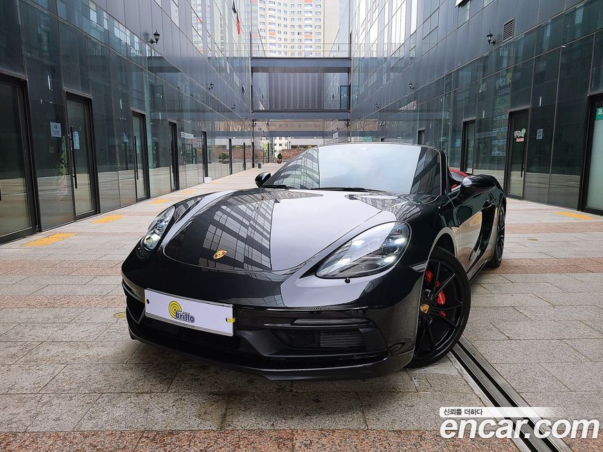 Porsche 718