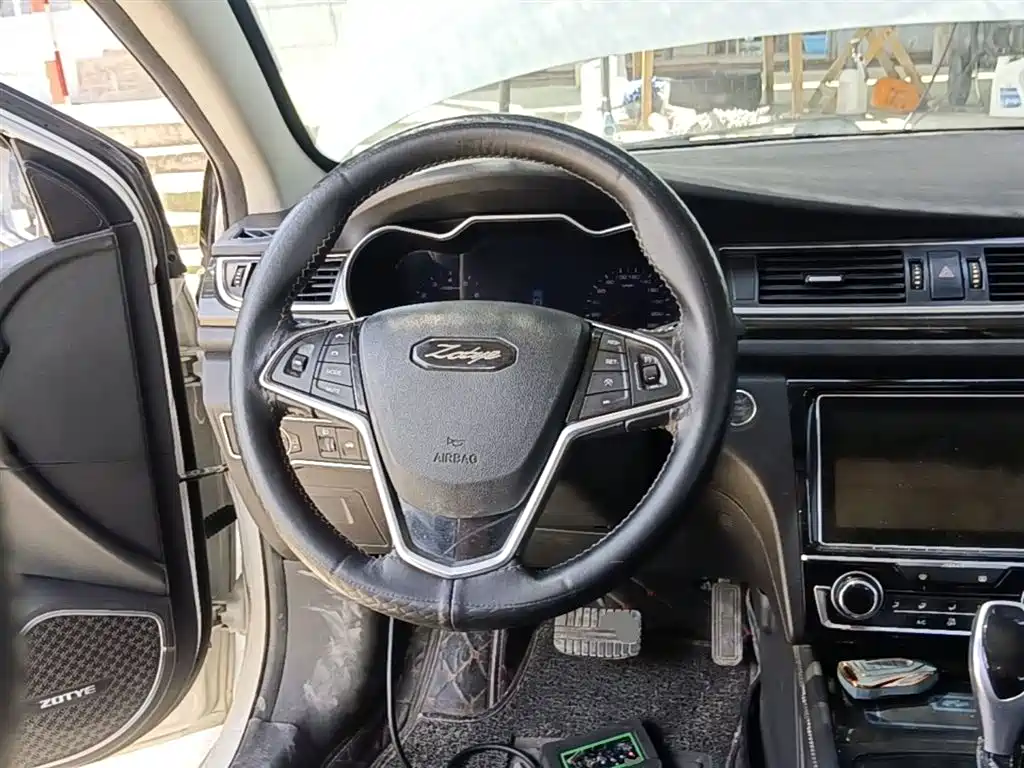 Zotye 众泰Z560
