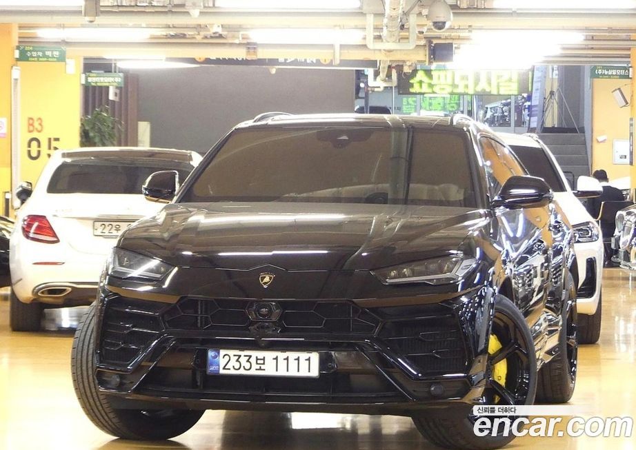 Lamborghini Urus
