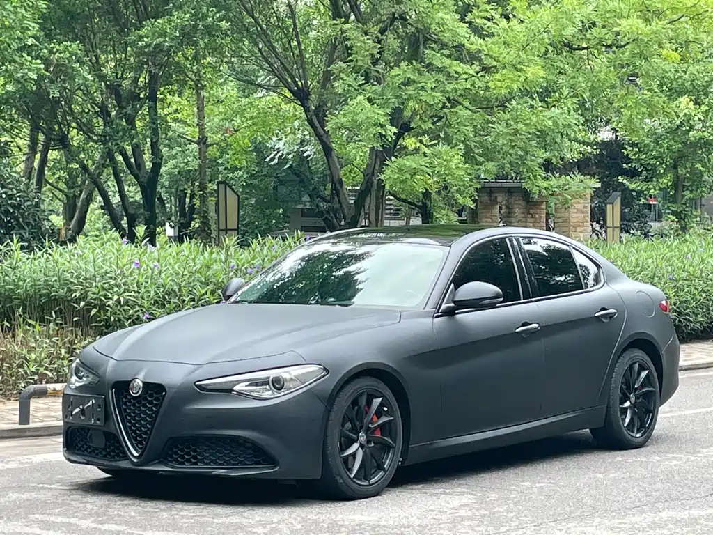 Alfa Romeo Giulia