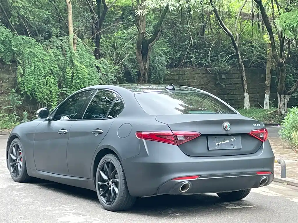 Alfa Romeo Giulia
