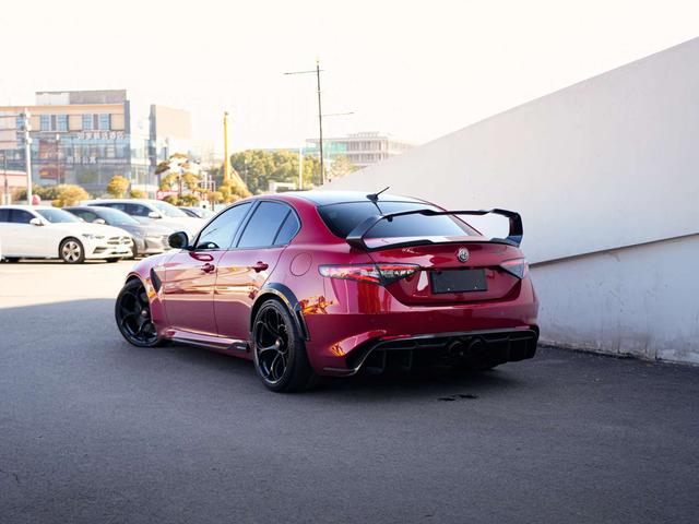 Alfa Romeo Giulia