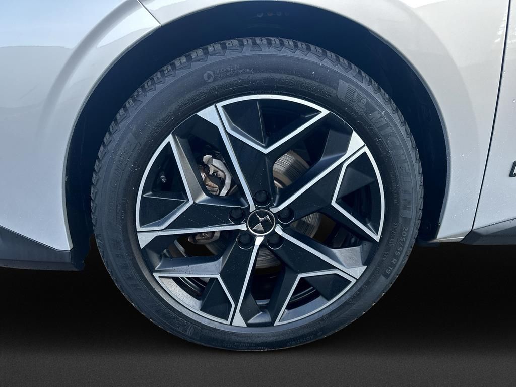DS Automobiles DS4