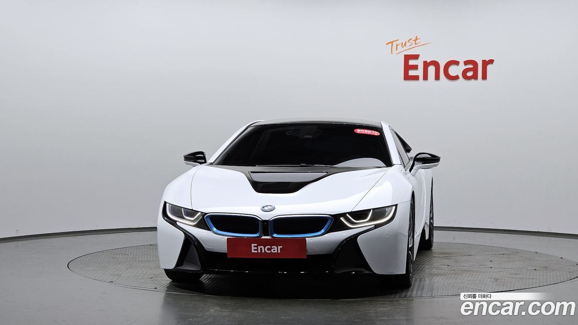 BMW i8