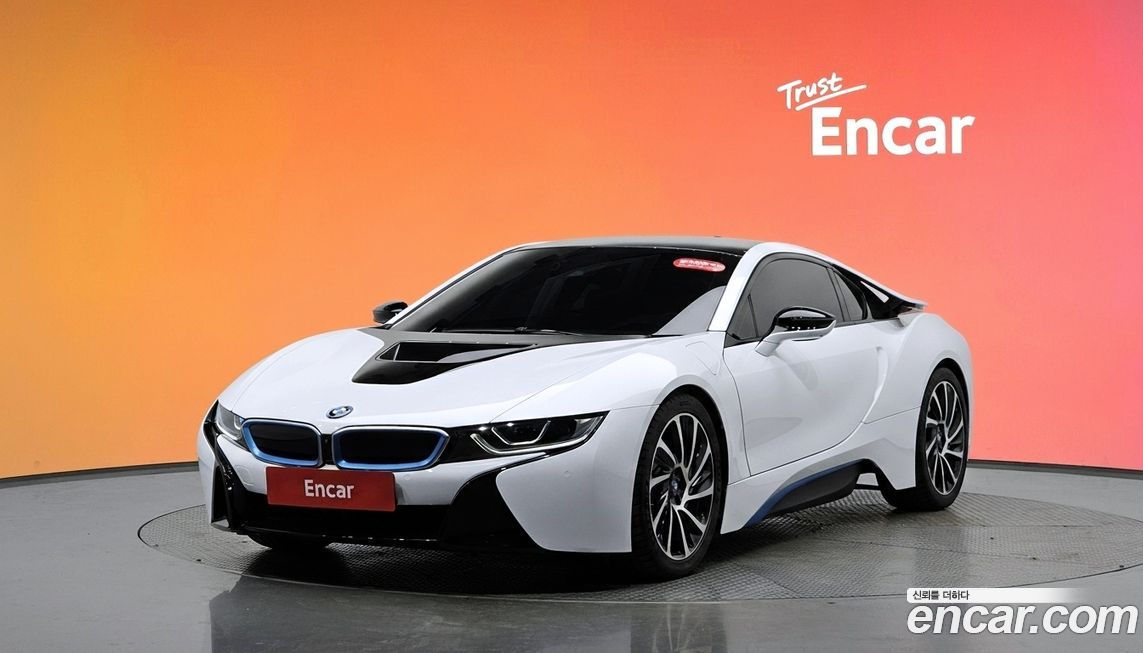 BMW i8