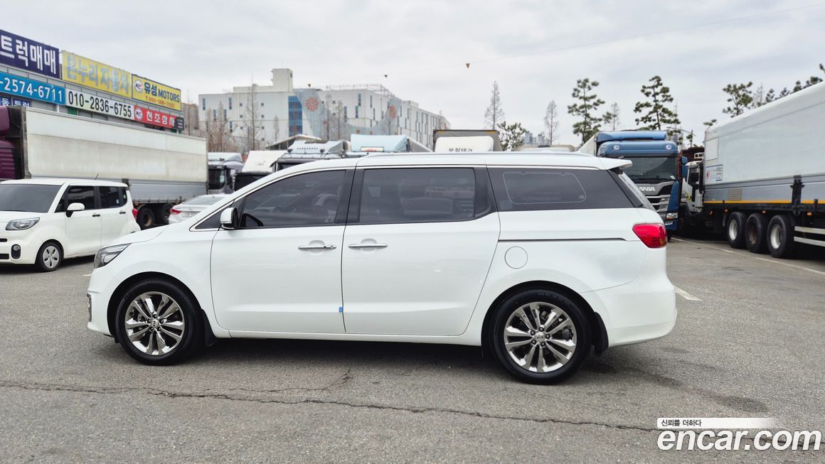 Kia Canival