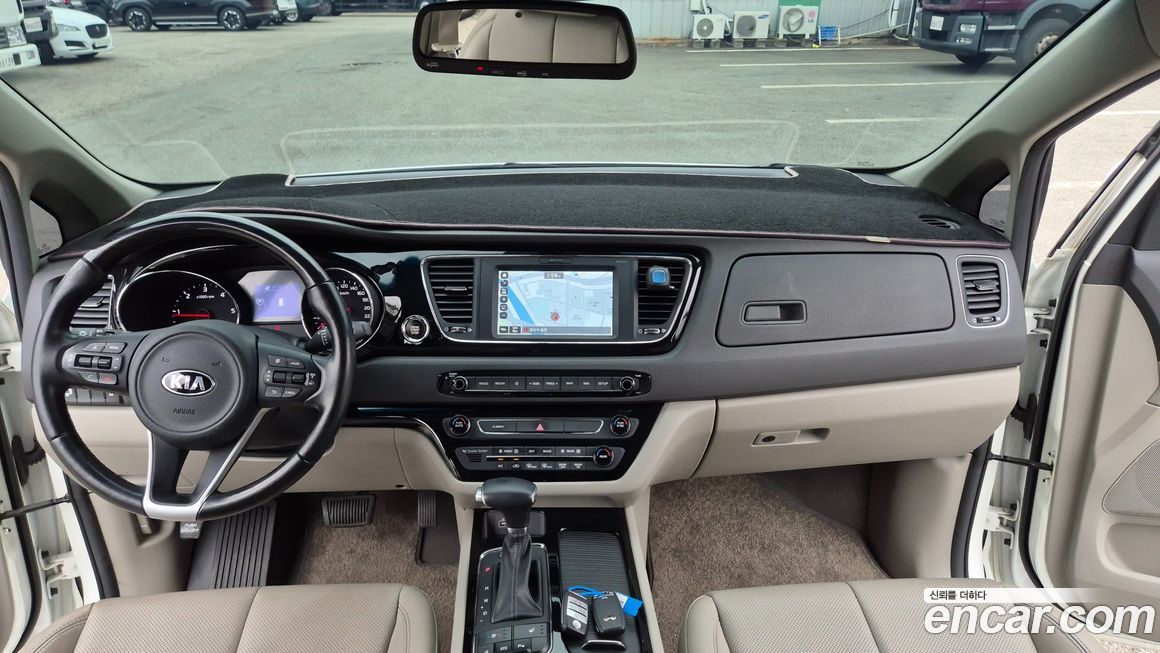 Kia Canival
