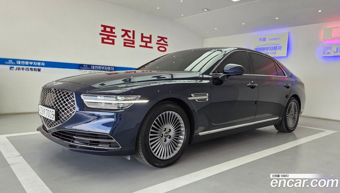 Genesis G90