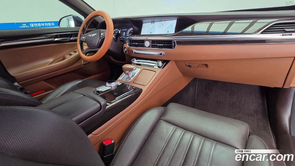 Genesis G90