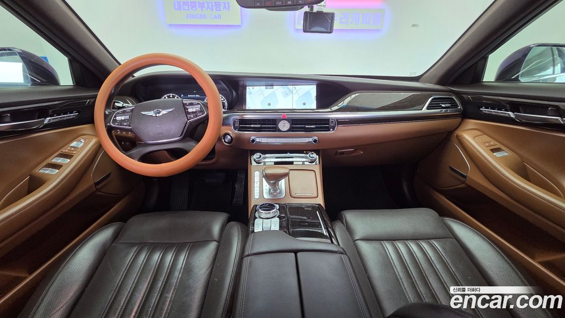 Genesis G90