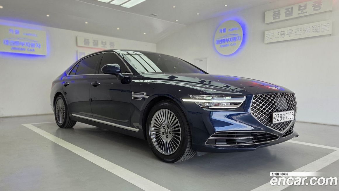 Genesis G90