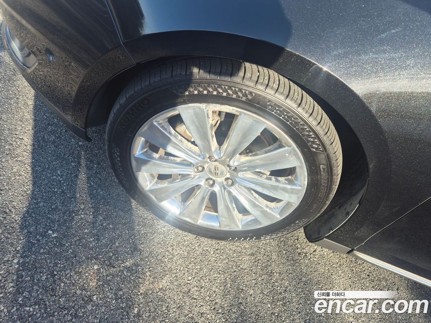 Lincoln MKS