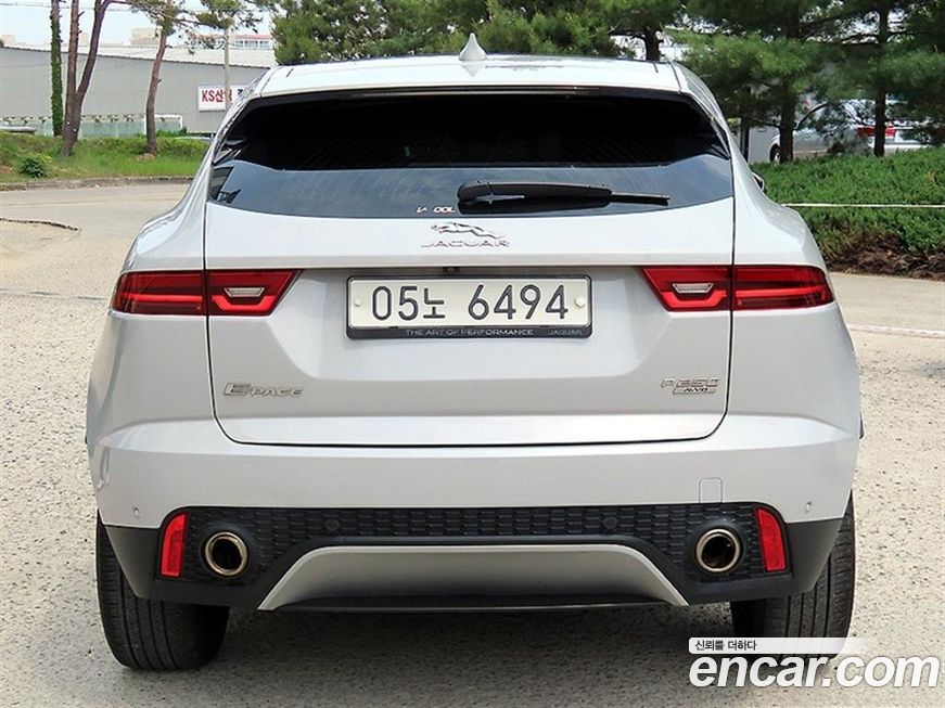 Jaguar E-PACE