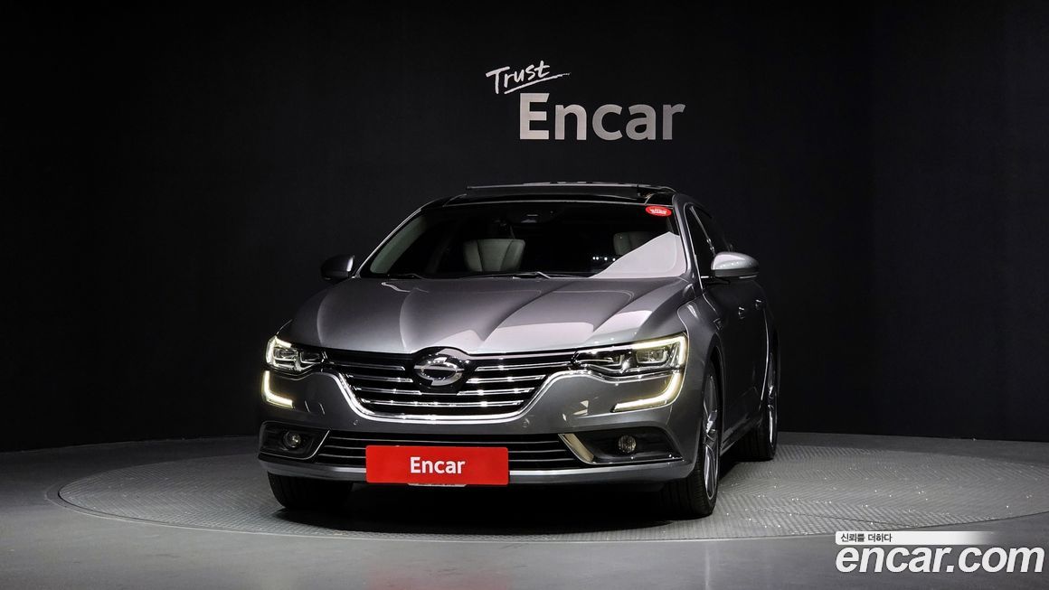 Renault SM6