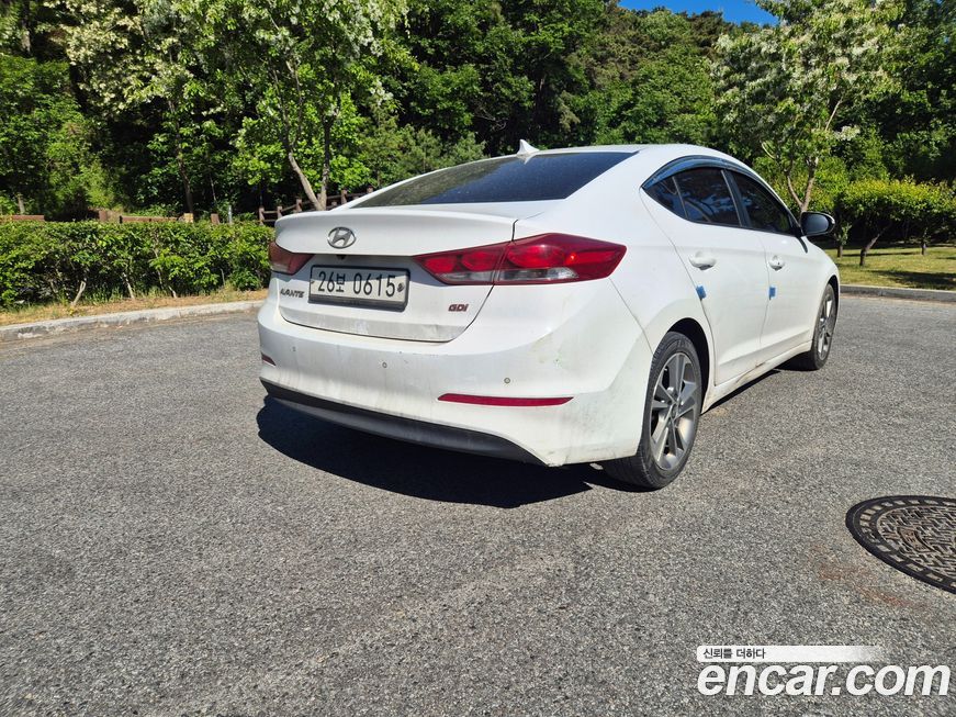 Hyundai AVANTE