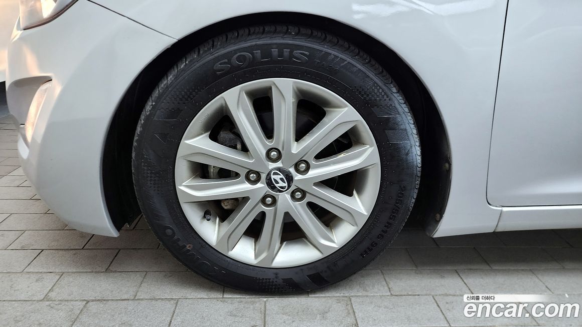 Hyundai AVANTE